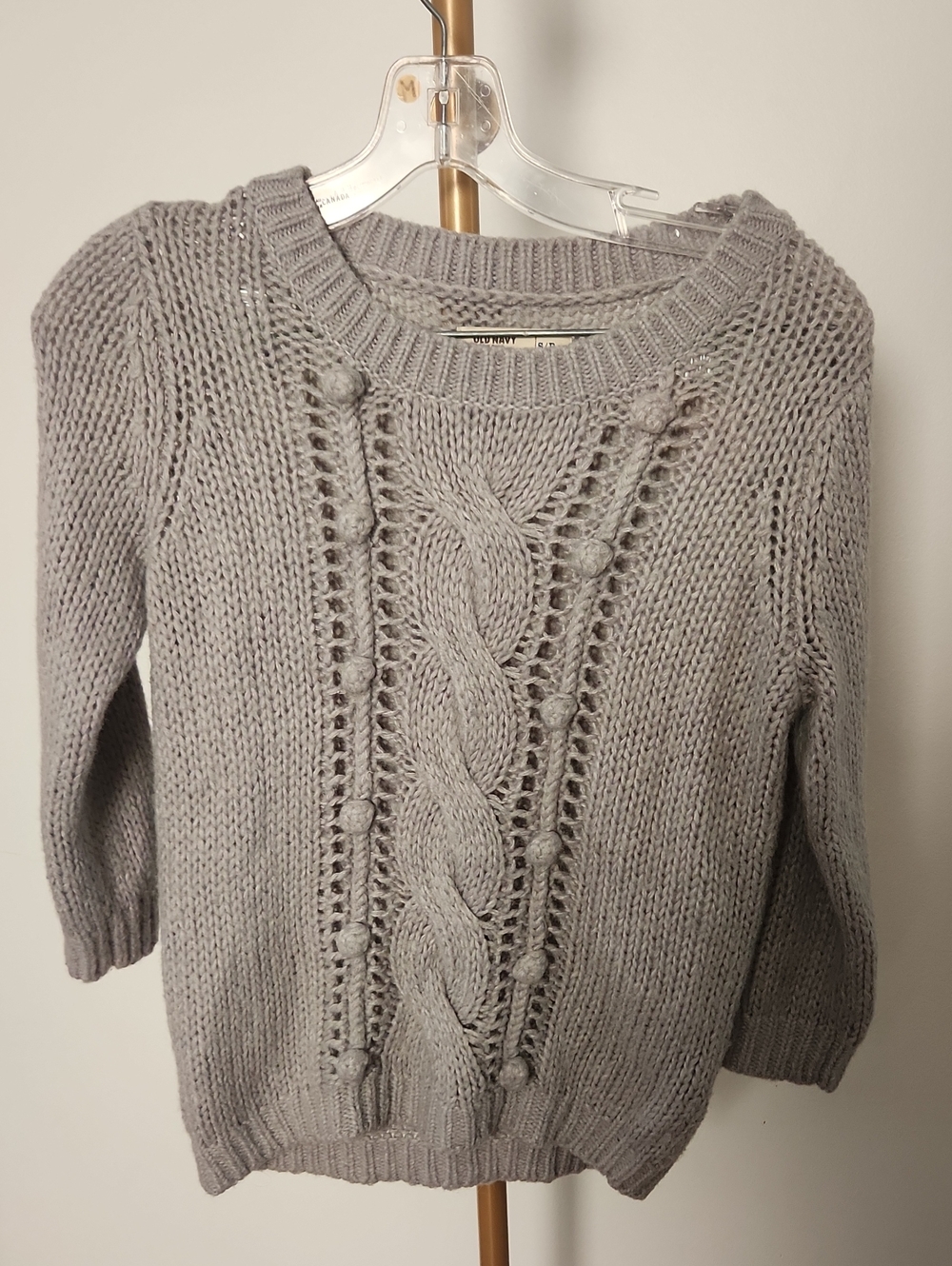 Old Navy Light Gray Cable-Knit Crewneck Sweater